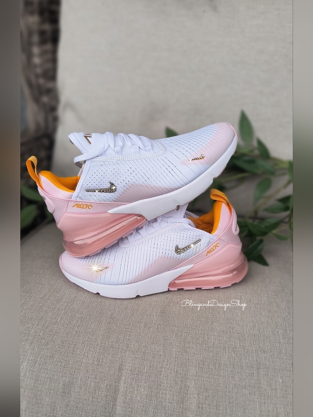 Bling Nike Air Max 270 White Pink Shoes Customized With Crystal Women's - Picture 5 of 6